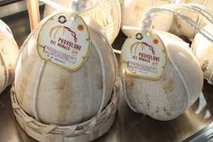 provolone-del-monaco-dop-1